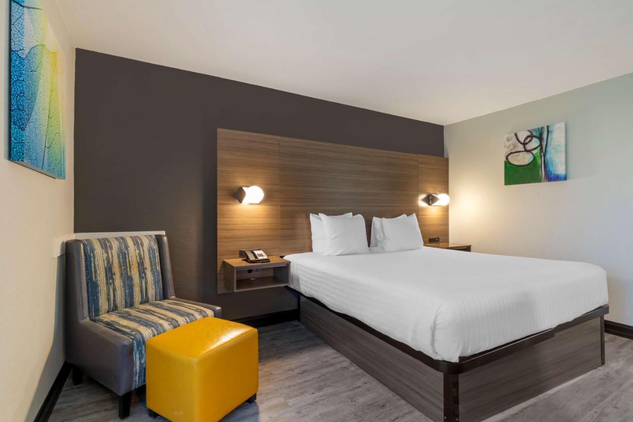 Best Western Corpus Christi Airport Hotel Exterior photo